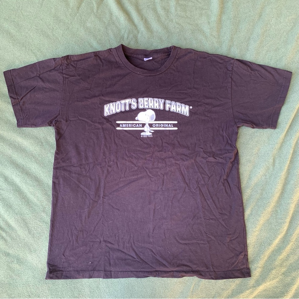 Black 2022 Knott’s Berry Farm T-Shirt